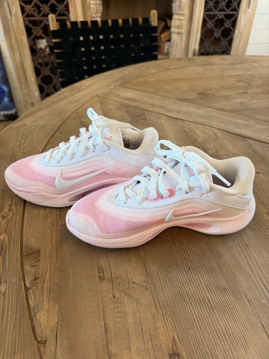 Nike Shoes - Brand New - never worn outside the house.